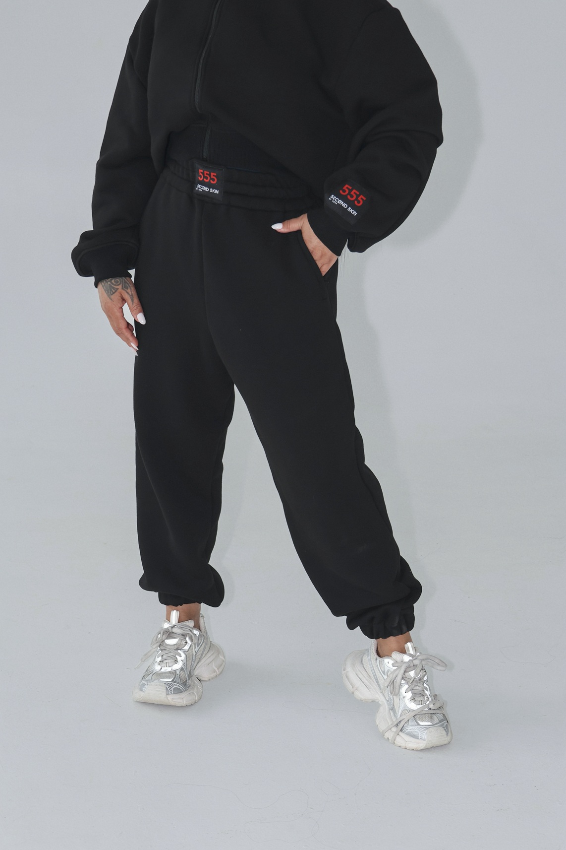 4 Black Afterwork sweatpants
